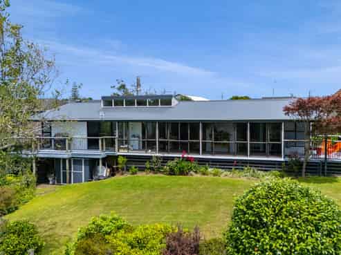 4 Quin Crescent, Hawera