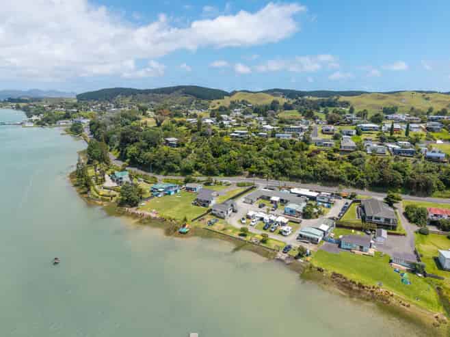 (Lot 5/225 Pouewe Street, Kawhia