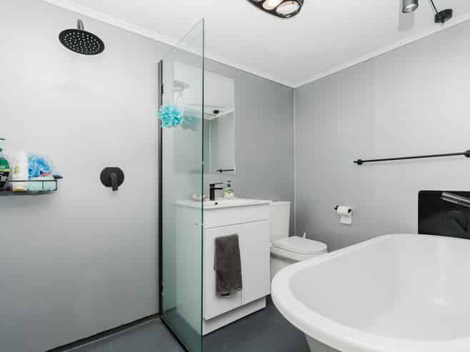 (Lot 5/225 Pouewe Street, Kawhia