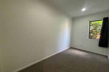 12/17 Harbour View Road, Te Atatu Peninsula