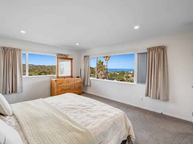 8 Rakau Views, Orewa