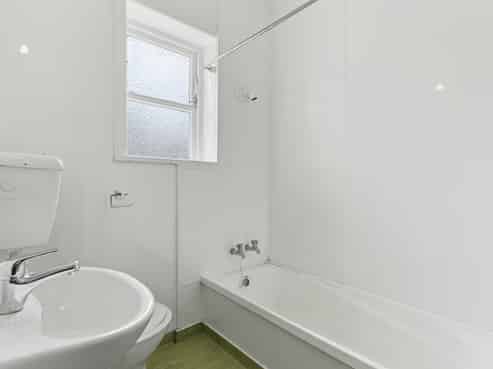 1 Handley Avenue, Narrow Neck