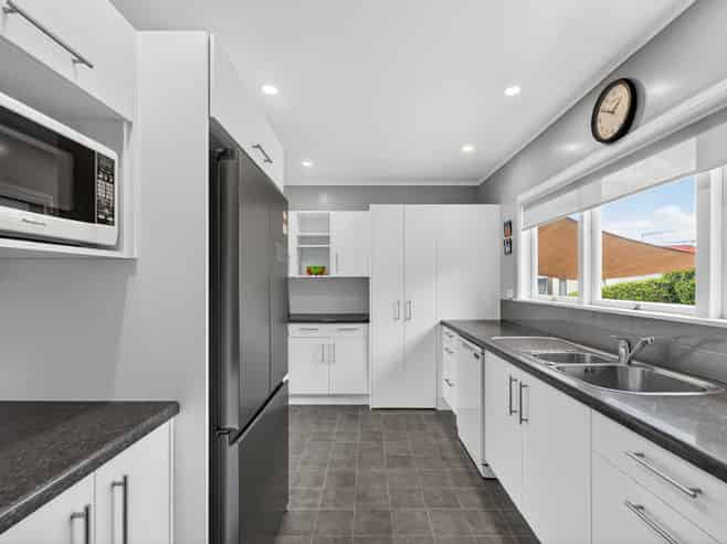 98 Eban Avenue, Hillcrest