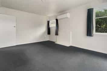 3 RIverbend Road, Onekawa