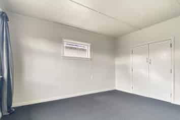 3 RIverbend Road, Onekawa