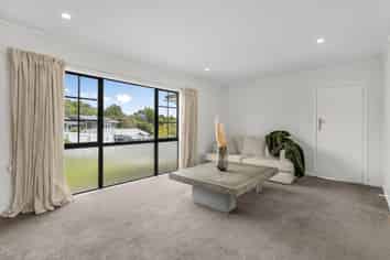 20 Barberry Grove, Maungaraki