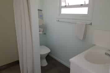 8/26-30 Golf Road, Tahunanui