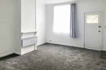 2/5 Gilmour Street, Gonville