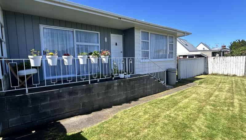 A/10 Anthony Grove, Paraparaumu Beach
