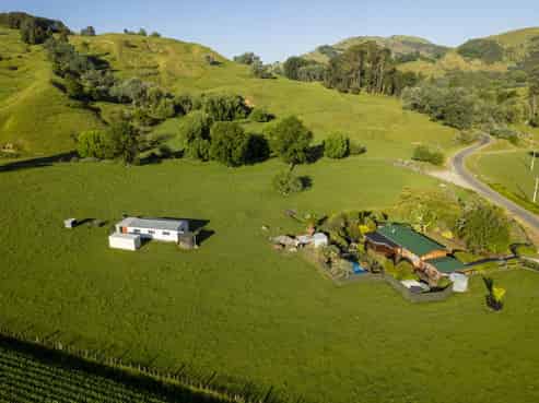 749 Kanakanaia Road, Te Karaka