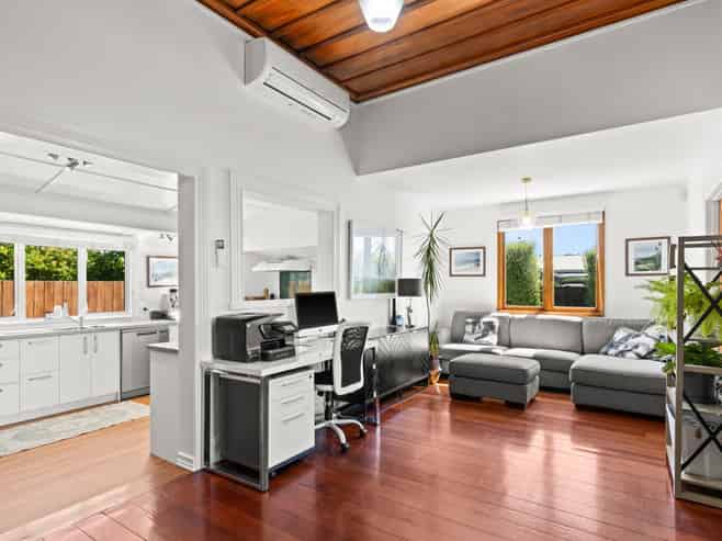 92 Auckland Road, Greenmeadows