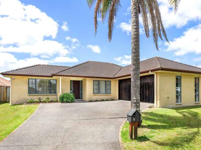 8 Gilford Place, East Tamaki Heights