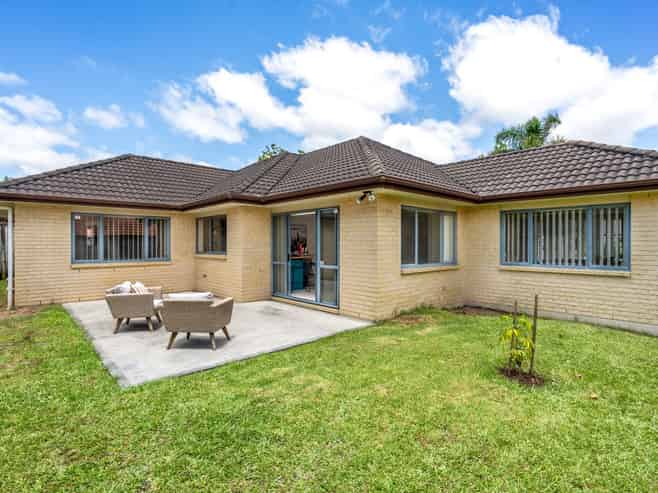 8 Gilford Place, East Tamaki Heights