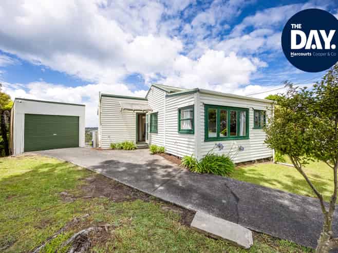 92 Knights Road, Rothesay Bay