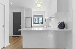 1/101 Botany Road, Botany Downs