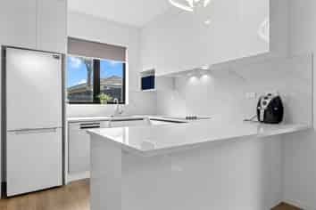 1/101 Botany Road, Botany Downs