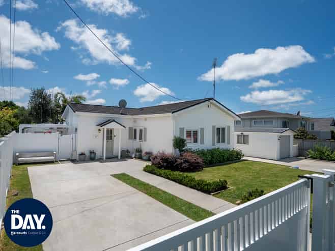 1/24 Toroa Street, Torbay