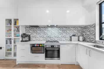 24 Matakohe Road, Westgate