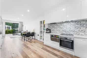 24 Matakohe Road, Westgate