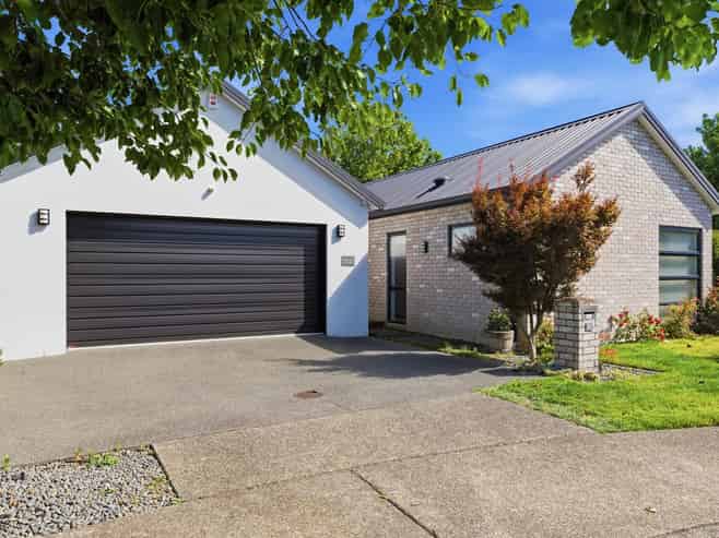 35 Robley Road, Tauranga Central