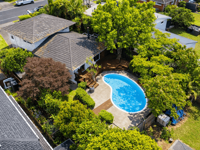 85 Hutchinson Road, Bucklands Beach