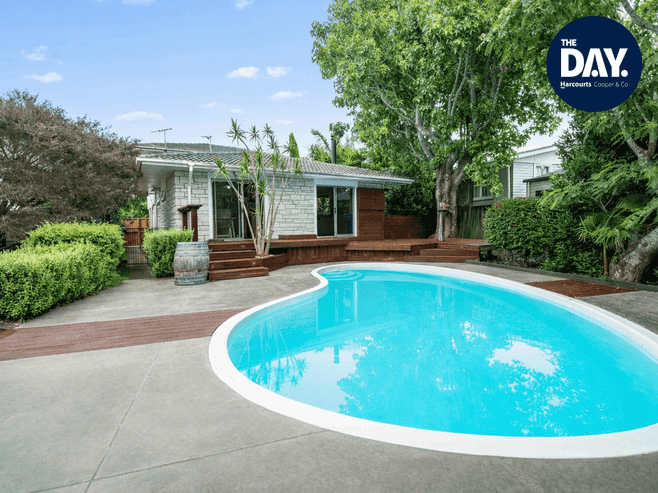 85 Hutchinson Road, Bucklands Beach