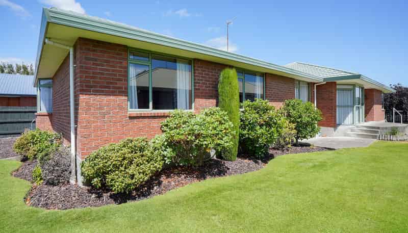 124 Kildare Drive, WAIKIWI