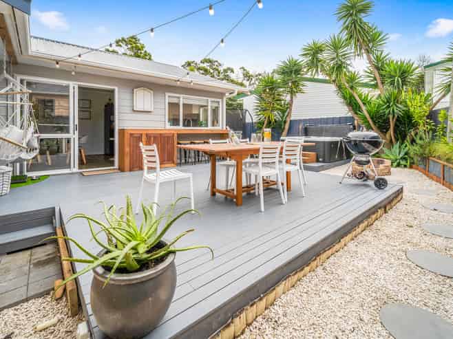 4/287 Vipond Road, Stanmore Bay