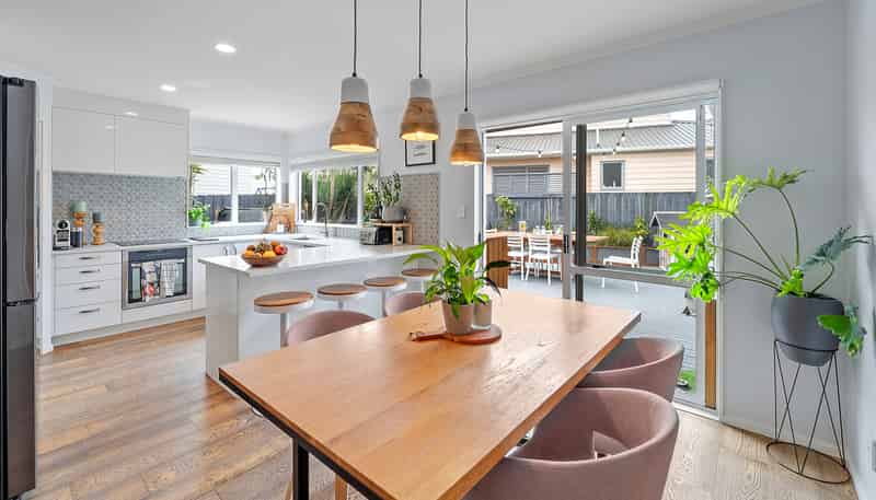 4/287 Vipond Road, Stanmore Bay