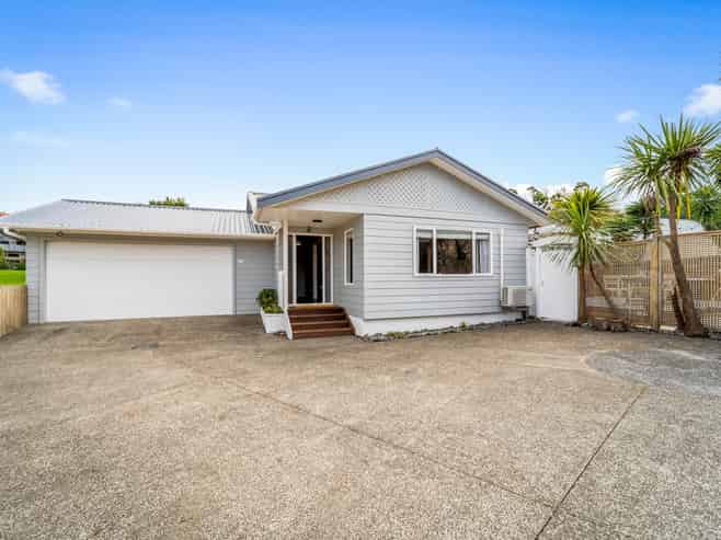 4/287 Vipond Road, Stanmore Bay