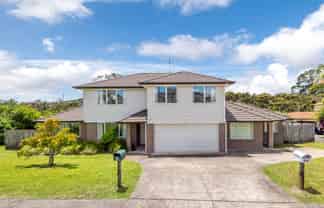 35 & 35A Aberley Road, Schnapper Rock