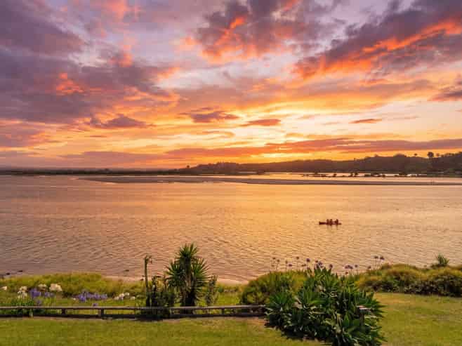 714 Pukehina Parade, Pukehina