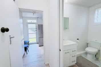 98A Exmouth Road, Northcote