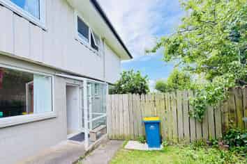 98A Exmouth Road, Northcote