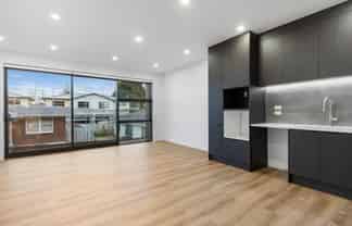 3/3 Wilbur Place, Pakuranga