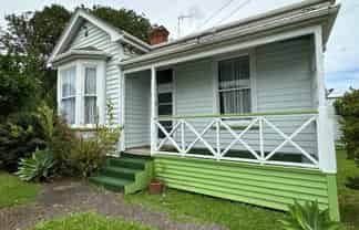 7 Clyde Street, Epsom