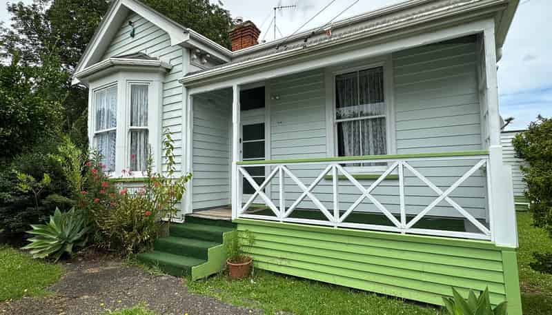 7 Clyde Street, Epsom