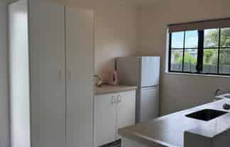 1/806 Gordon Road, Raureka