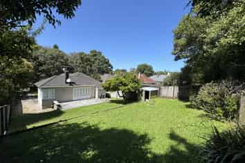 82 McCullough Ave, Three Kings