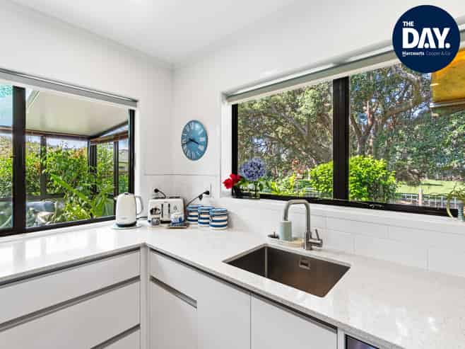 175a Centreway Road, Orewa