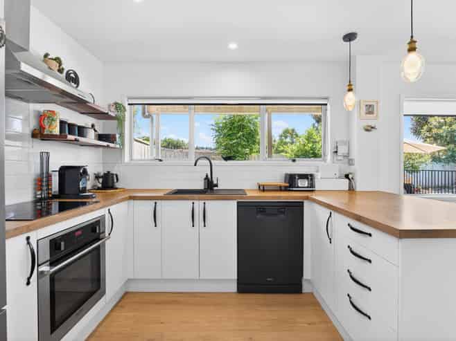 185b Centreway Road, Orewa