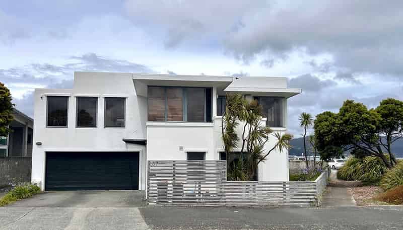 167 The Esplanade, Petone