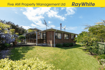 2/16 Ullswater Place, Half Moon Bay