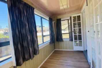 224A Greenlane West, Epsom