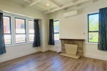 224A Greenlane West, Epsom