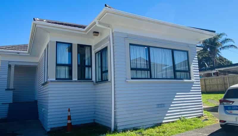 224A Greenlane West, Epsom