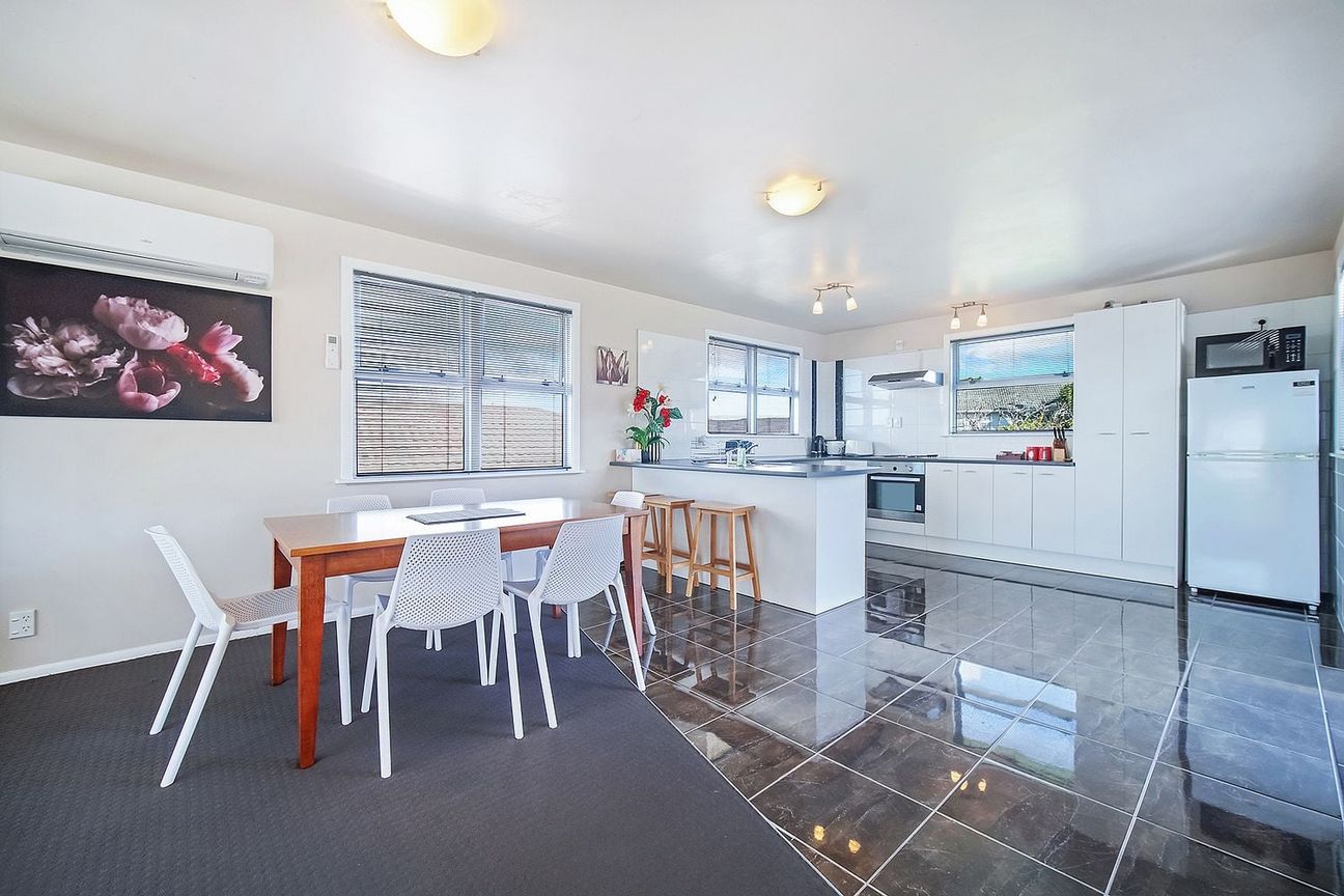 Furnished- 3BR/ Pakuranga Hts-Inc. White Ware - Vista 6