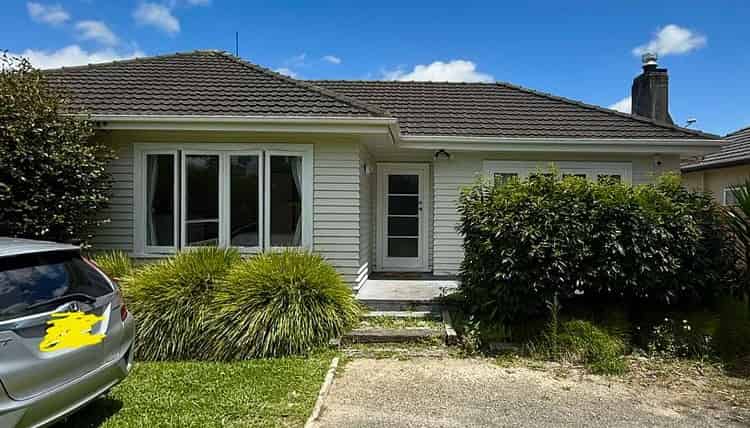 67 Lake Crescent, Hamilton Lake