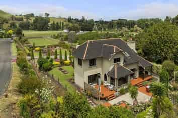 9 Water Race Lane, Thames