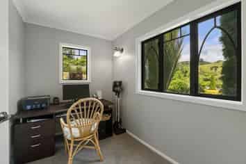 9 Water Race Lane, Thames